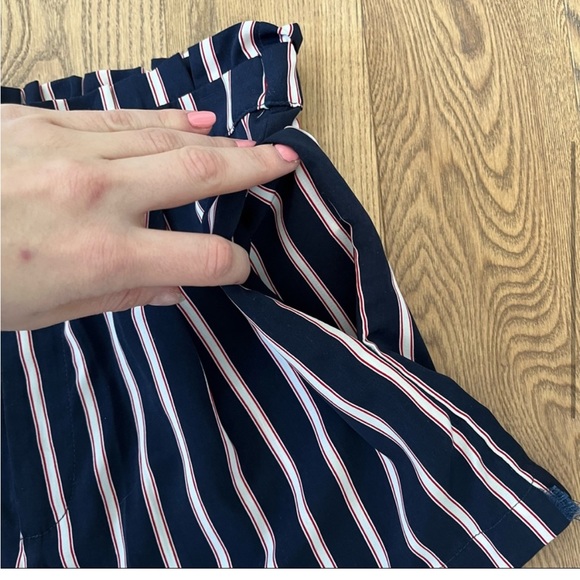 Forever 21 shorts - Picture 5 of 6